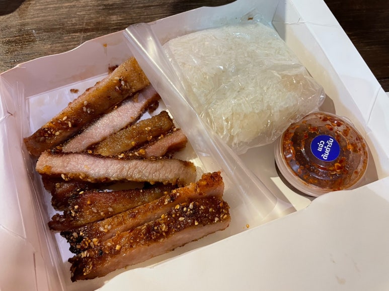 A Guide to IconSiam SookSiam: Dining, Shopping, and Local Flavors image 14