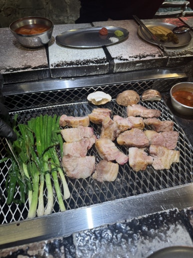 Sancheong Charcoal Garden Euljiro: A Guide to Reservations and Dining image 19