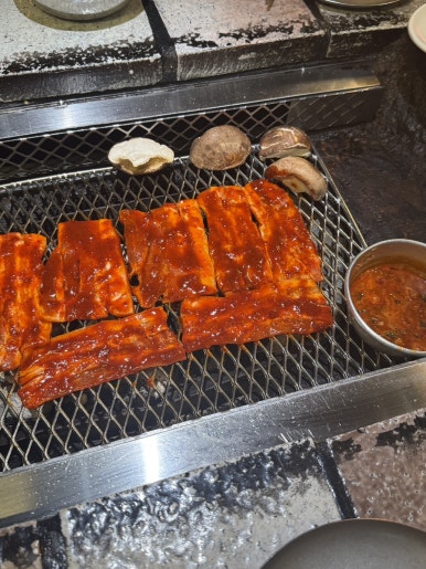 Sancheong Charcoal Garden Euljiro: A Guide to Reservations and Dining image 21