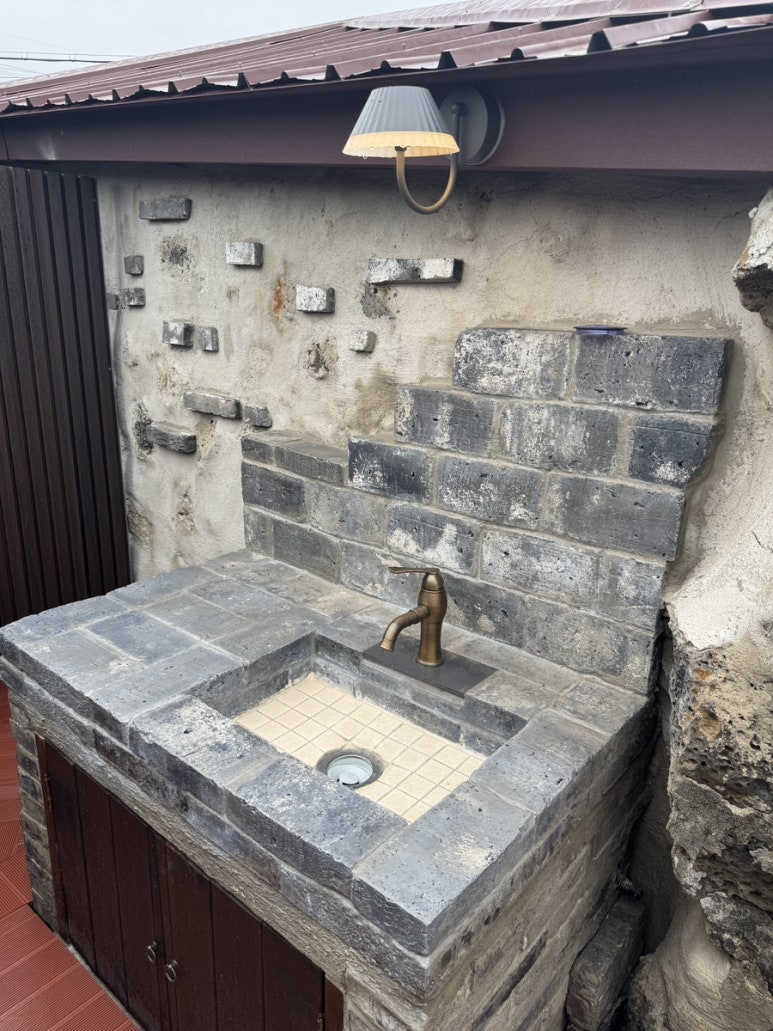 A Peaceful Escape: Review of Jeju Sumbie Bakgeori Private Jacuzzi Villa image 15