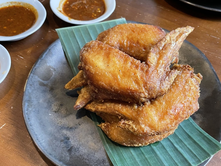 Dining at Baan Somtum: A Must-Visit Near Shangri-La Bangkok image 17