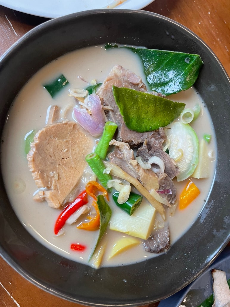 Dining at Baan Somtum: A Must-Visit Near Shangri-La Bangkok image 21