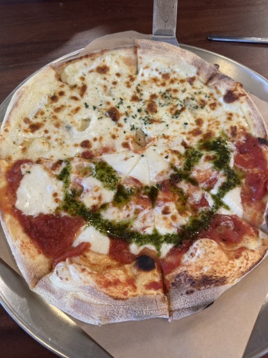 Garden Gallery Namyangju: A Perfect Spot for Family Dining and Scenic Views image 22