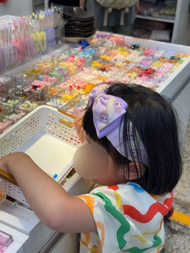 A Guide to Dongdaemun Shopping Complex: DIY Crafting with Kids