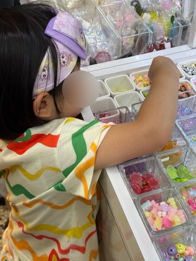 A Guide to Dongdaemun Shopping Complex: DIY Crafting with Kids image 3
