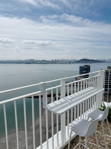 Family-Friendly Getaway: A Review of Yeongjongdo’s Best Ocean View Airbnb image 47
