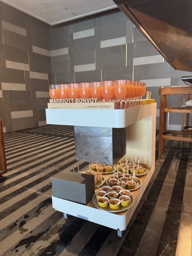 A Parent’s Guide to the JW Marriott Jeju Resort & Spa Swimming Pool image 4