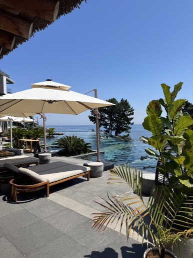A Parent’s Guide to the JW Marriott Jeju Resort & Spa Swimming Pool image 9
