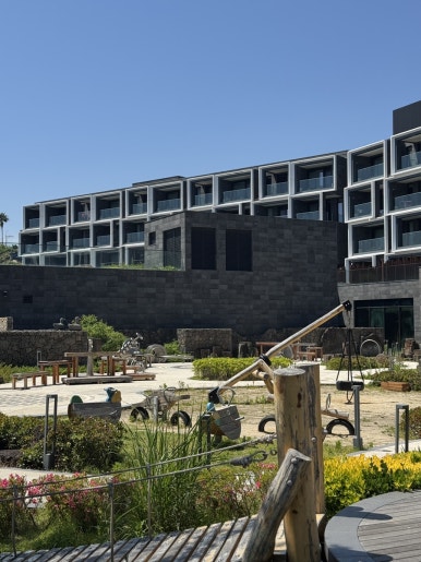 A Parent’s Guide to the JW Marriott Jeju Resort & Spa Swimming Pool image 12