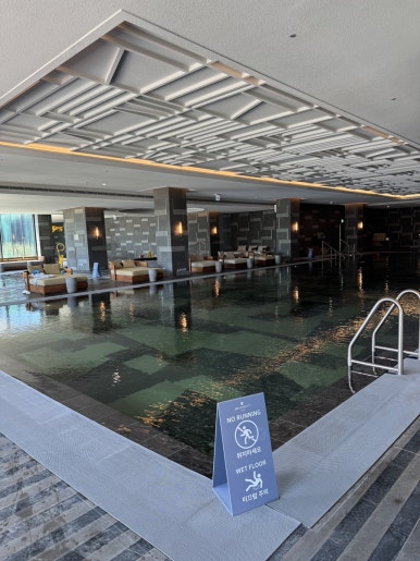 A Parent’s Guide to the JW Marriott Jeju Resort & Spa Swimming Pool image 15