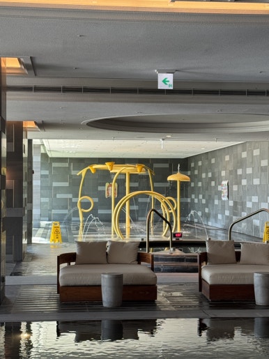 A Parent’s Guide to the JW Marriott Jeju Resort & Spa Swimming Pool image 23
