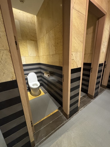 A Parent’s Guide to the JW Marriott Jeju Resort & Spa Swimming Pool image 31