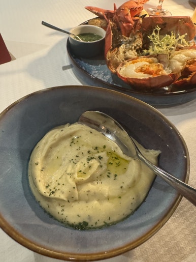 Siam Yacht Club Bangkok Review: A Riverside Dining Guide image 21