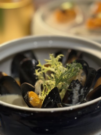 Siam Yacht Club Bangkok Review: A Riverside Dining Guide image 26