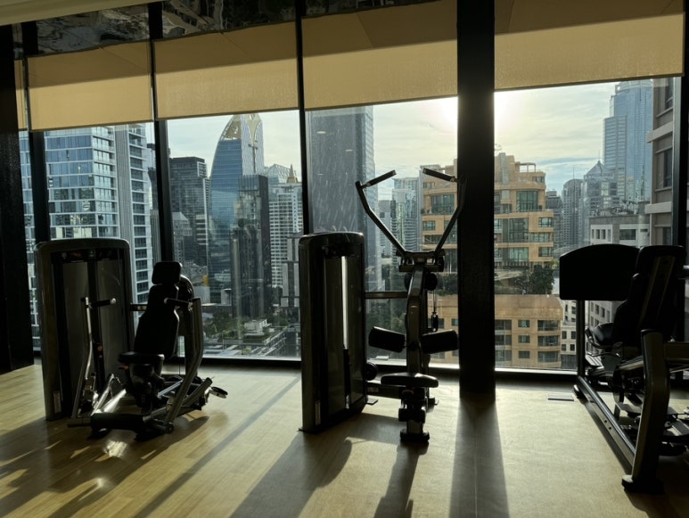 A Guide to Amenities at Sindhorn Midtown Hotel Bangkok: Pool, Gym, and Sauna image 11