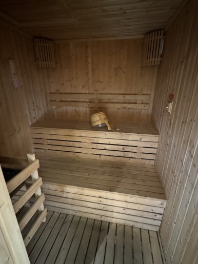A Guide to Amenities at Sindhorn Midtown Hotel Bangkok: Pool, Gym, and Sauna image 19