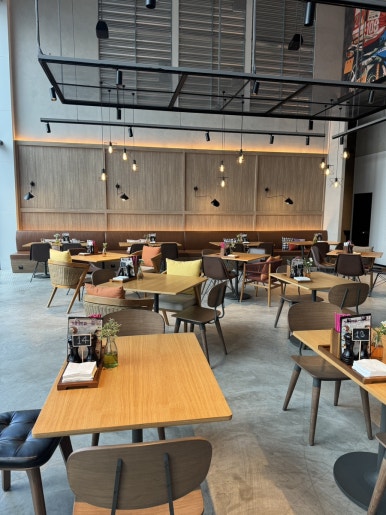 Moxy Bangkok Ratchaprasong: A Review of Dining at This New 2024 Hotel image 34