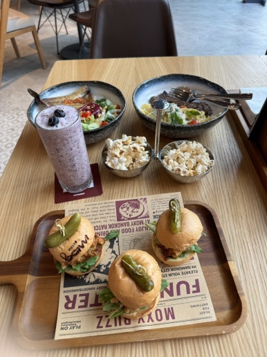 Moxy Bangkok Ratchaprasong: A Review of Dining at This New 2024 Hotel image 39