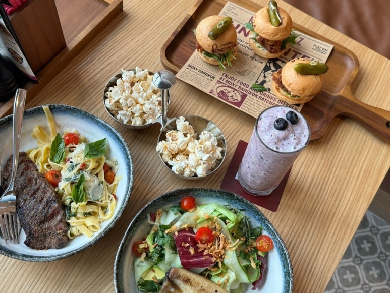 Moxy Bangkok Ratchaprasong: A Review of Dining at This New 2024 Hotel image 43