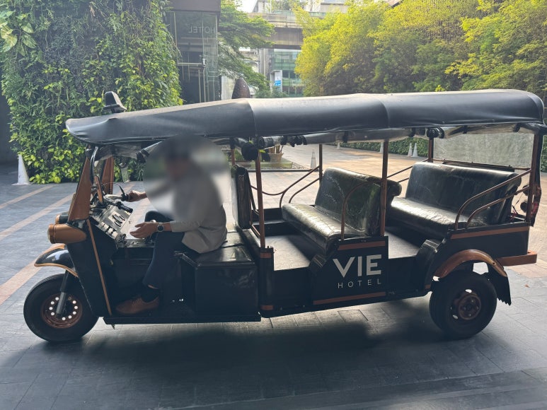VIE Hotel Bangkok Review: A Guide to Value-Driven Luxury Suites image 5