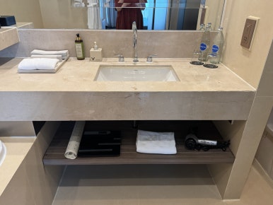 VIE Hotel Bangkok Review: A Guide to Value-Driven Luxury Suites image 31
