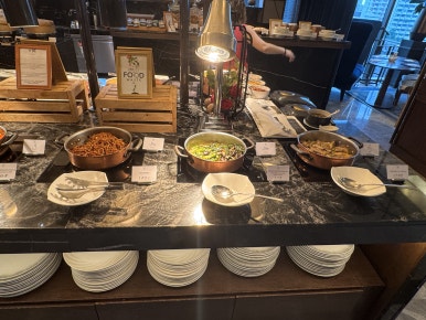 VIE Hotel Bangkok Review: A Guide to Value-Driven Luxury Suites image 91