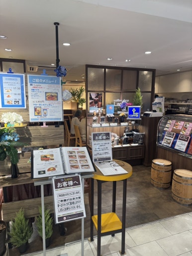 Miyazaki Yamakataya Department Store: A Guide to the City's Local Shopping Landmark image 5