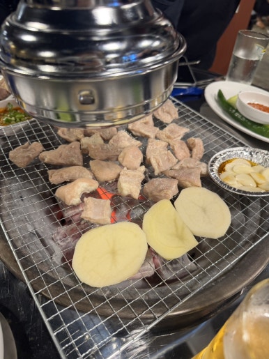 Dadong Hwangso Makchang: A Celebrity-Favorite Spot in Seoul image 16