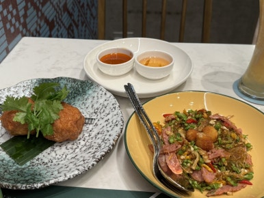 Dining at Bangkok'78: A Must-Visit Authentic Thai Restaurant in Sindhorn Midtown Hotel image 38