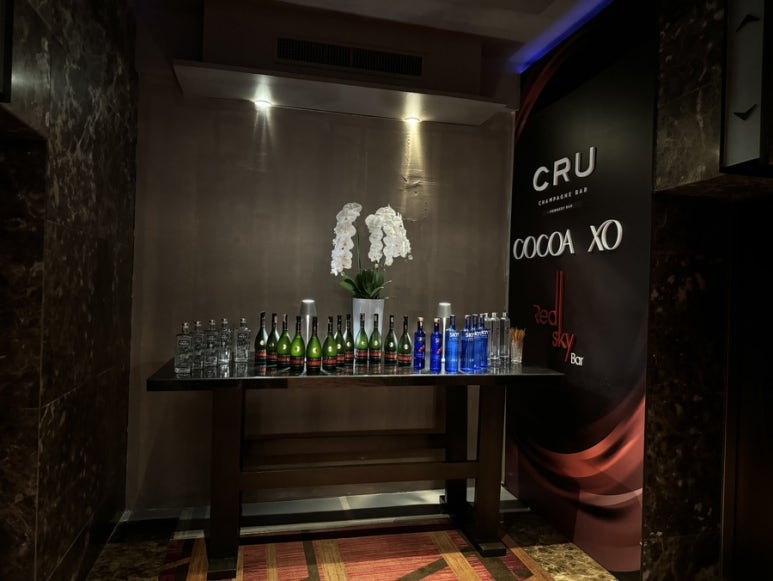 Experience Unmatched Elegance at Red Sky Bangkok: A Rooftop Dining Guide image 5