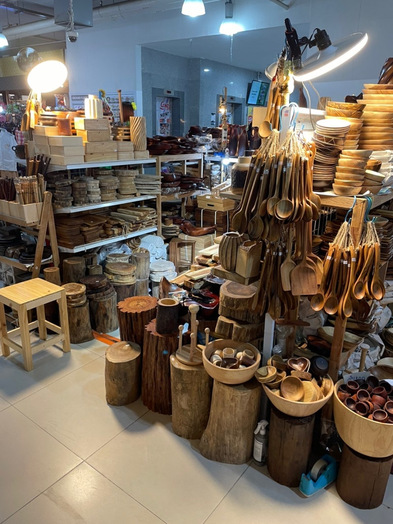 Bangkok Shopping Guide: Chatuchak, JJ Mall, and Or Tor Kor Market image 12