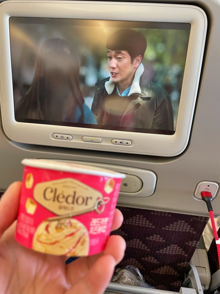 Korean Air Incheon to Bangkok Flight Review: KE657 and KE652 Experience image 7