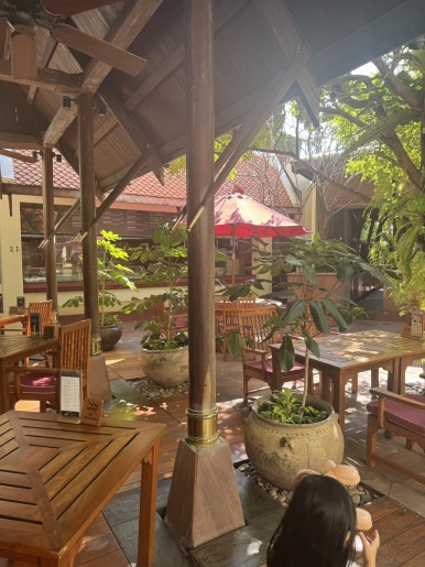 Sheraton Grande Sukhumvit Pool and The Sala: A Relaxing Bangkok City Escape image 10