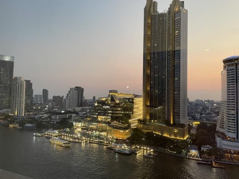 Royal Orchid Sheraton Bangkok Review: A Riverside Stay Experience