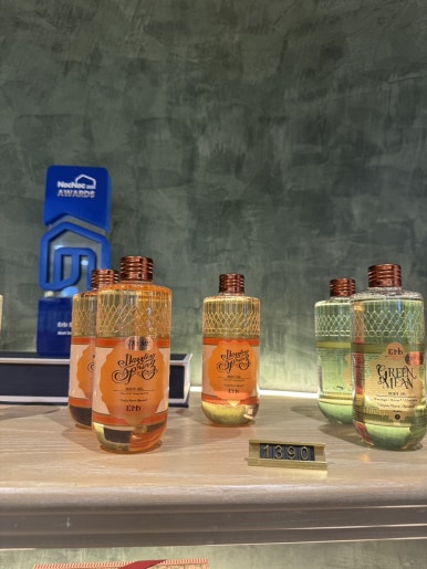 Erb Spa Central World: A Review of the Signature Seven Pollens Golden Therapy image 6