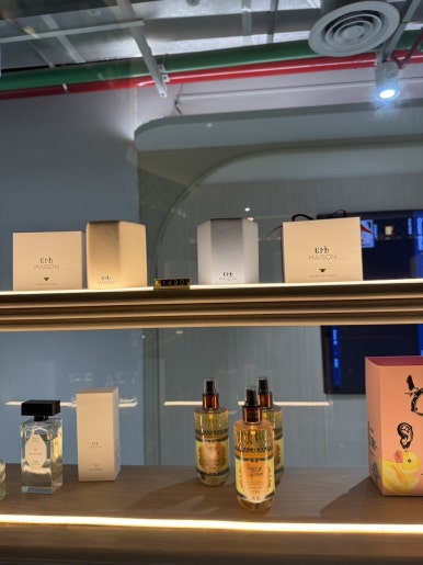 Erb Spa Central World: A Review of the Signature Seven Pollens Golden Therapy image 7