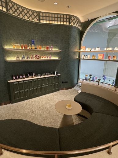 Erb Spa Central World: A Review of the Signature Seven Pollens Golden Therapy image 10