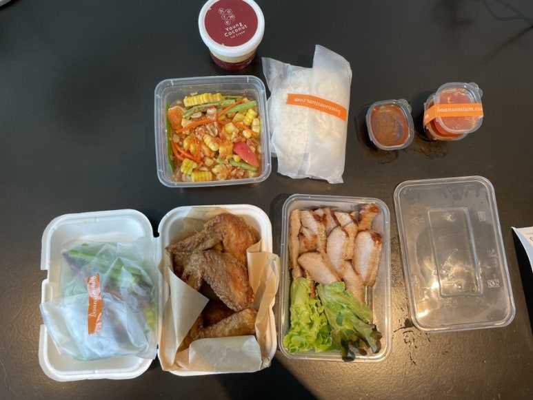 Bangkok Food Delivery Guide: How to Enjoy Local Favorites at Your Hotel
