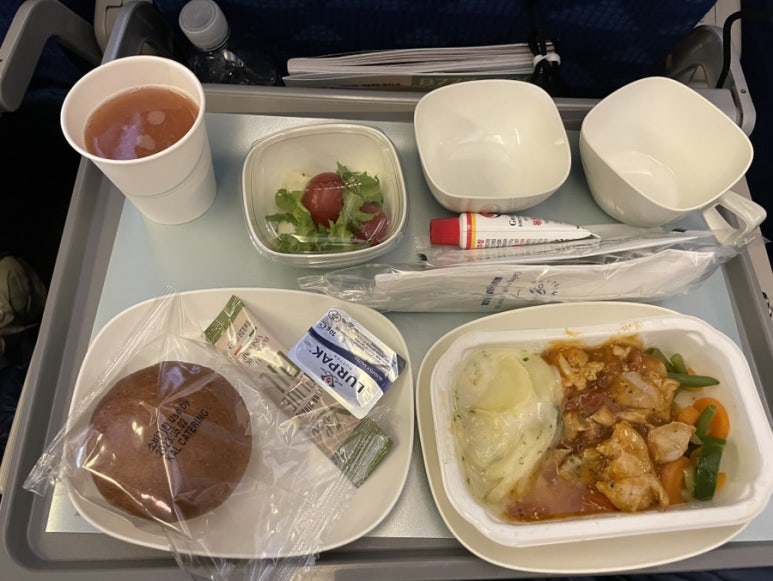 大韓航空プレステージクラス搭乗記:バンコク発仁川行きKE652便の快適な空の旅の画像4