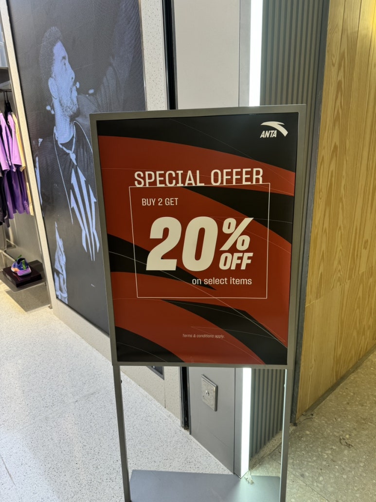 バンコクでAntaのランニングシューズを探す！セントラルワールドの店舗体験記の画像9