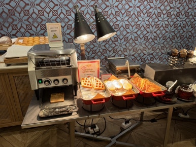 A Comprehensive Guide to Breakfast at Sindhorn Midtown Hotel Bangkok image 5
