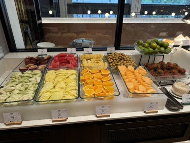 A Comprehensive Guide to Breakfast at Sindhorn Midtown Hotel Bangkok image 10